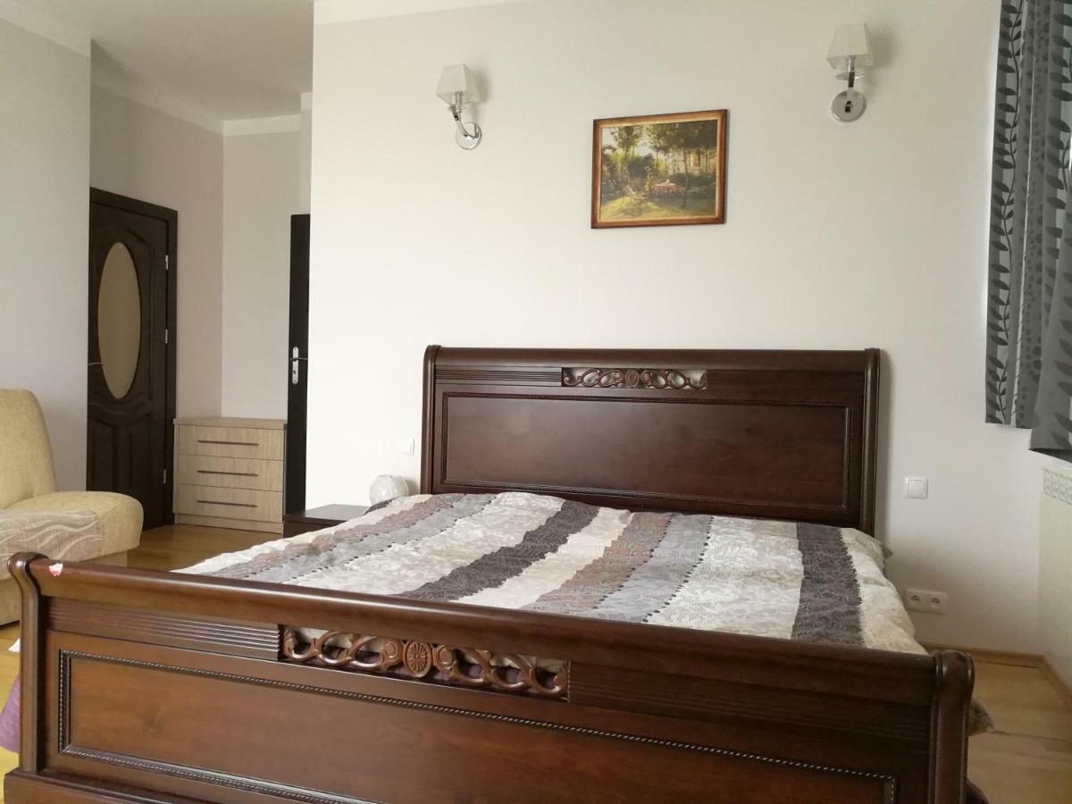 Np Sunshine Hostel Rybie Экстерьер фото