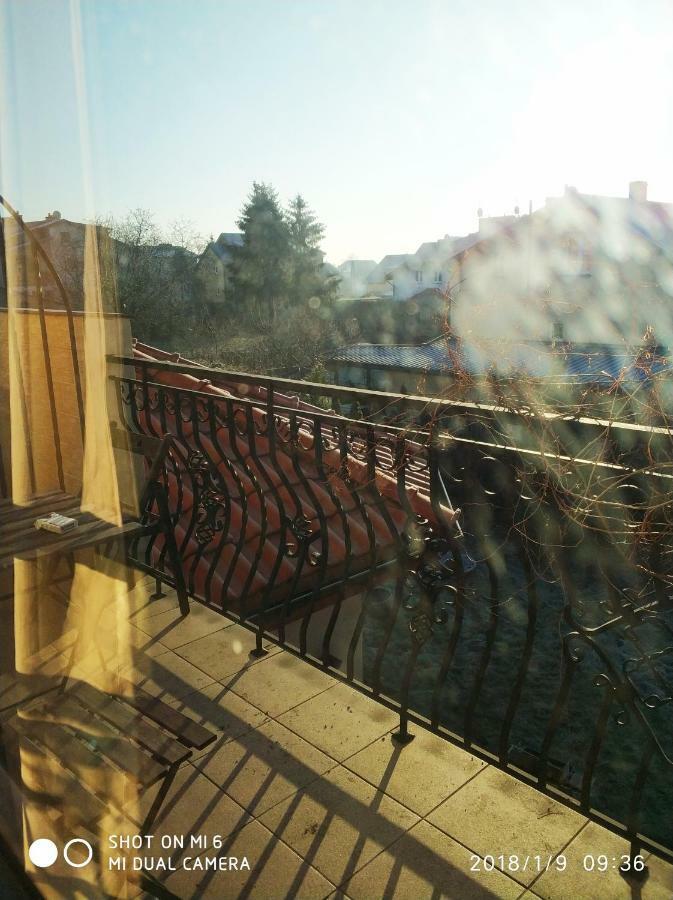 Np Sunshine Hostel Rybie Экстерьер фото