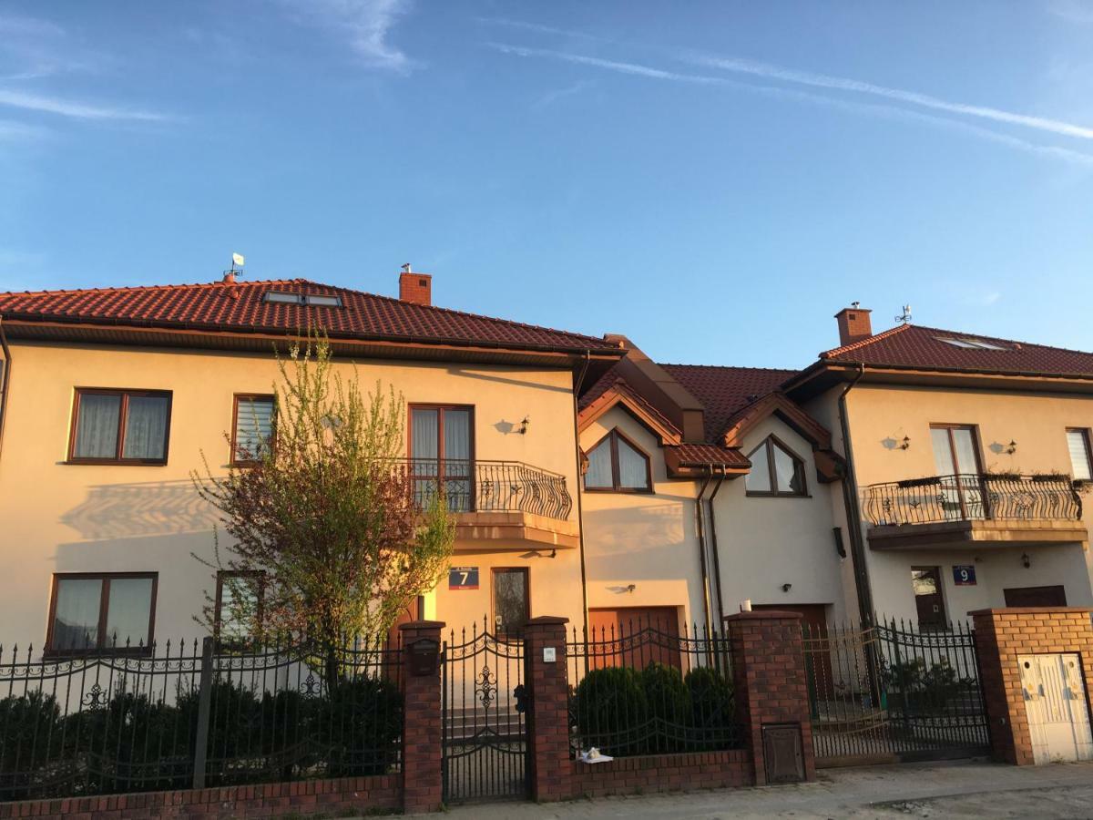Np Sunshine Hostel Rybie Экстерьер фото